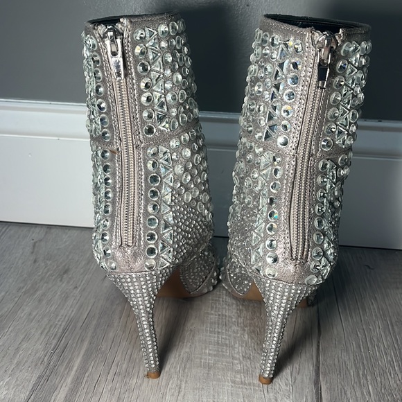 Steve Madden Rhinestone Boots - Picture 5 of 6